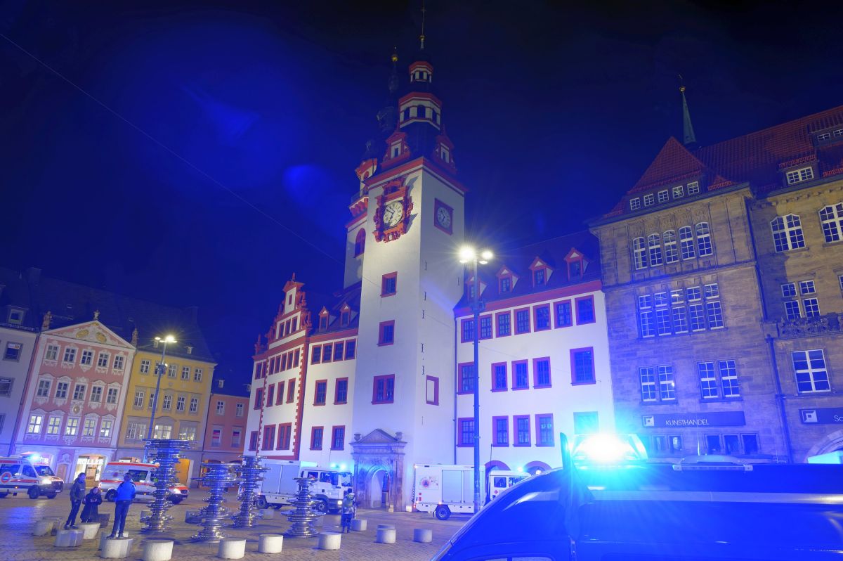 Spendenübergabe Tag des Notrufs